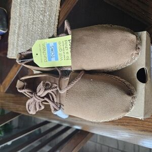 TOMS Kids Brown Shoes